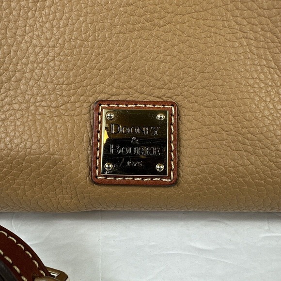 DOONEY & BOURKE Triple Zip Crossbody Shoulder Bag Carmel Pebble Grain LeatherEUC - Picture 5 of 16